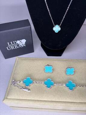 Elegant Turquoise Clover Jewelry Set